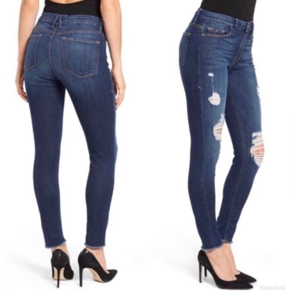 GOOD AMERICAN Good Legs High Rise Distressed Skinny‎ Dark Blue